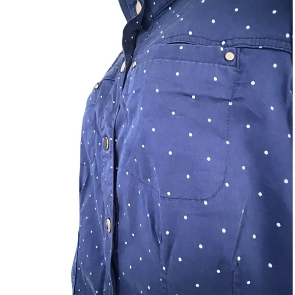 Chico’s Luxe Twill Utility Jacket Soft Cotton Blend Classic Fit - Picture 9 of 15